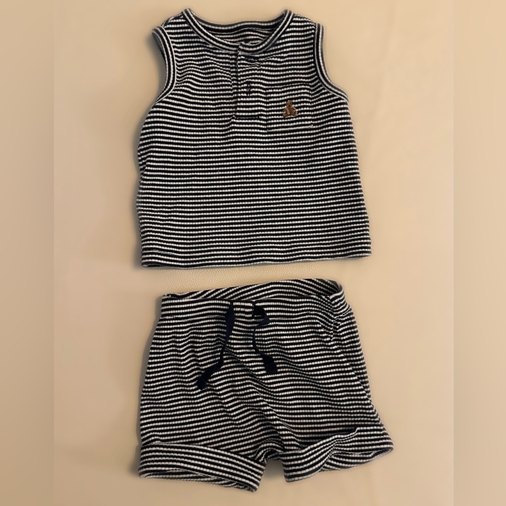GAP Baby Black and White Striped Set 3-6M